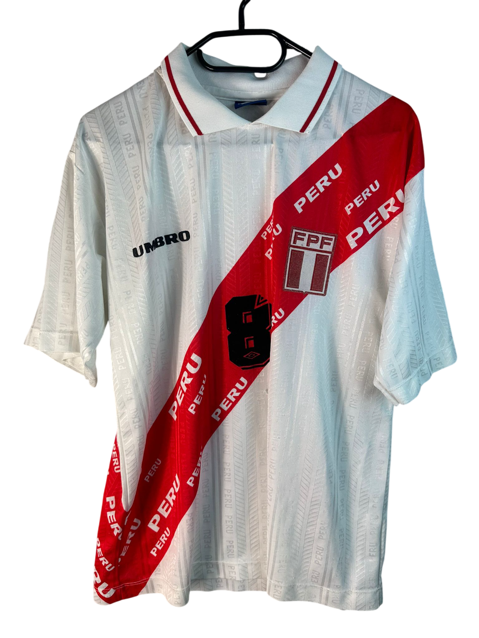 1997/1998 Perou Domicile #8 (S)